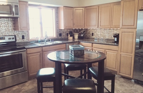 Nancy House | 6 Bdrm/Lake Cumberland/Somerset/Pulaski Cnty Park/Lees Ford Marina