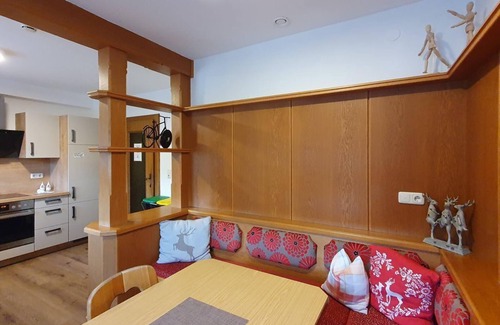 Ellmau Apartment | 6-Bed Room - Hostel Alpking