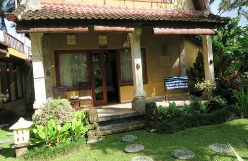 Lodtunduh Villa | 6 Bedrom Pool Vila Nice & Suitable for Family