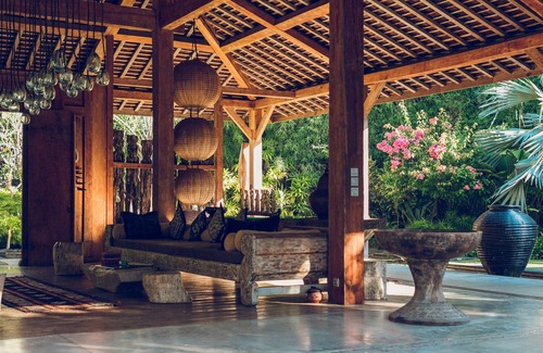 Umalas Villa | 6 Bedroom Ethnic Villa KA Seminyak