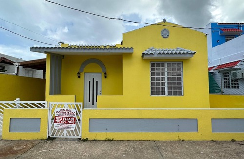 Arecibo Pueblo Apartment | 6 BR - Main House + Casita Home in Arecibo