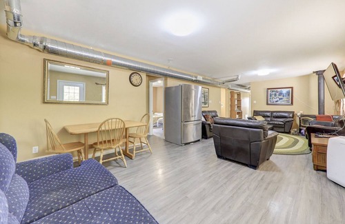 Bexley Cottage | 6 br waterfront in woods,hotub