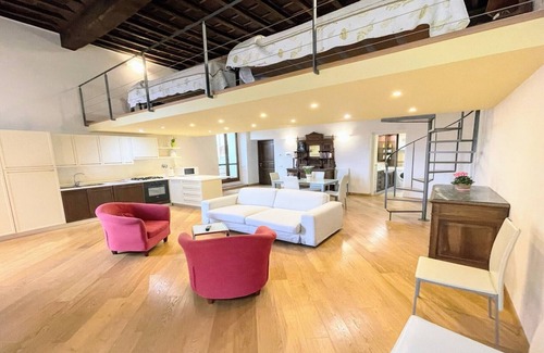 Spoleto Apartment | 6 guests apt with terrace in pedestrian historic centre of Spoleto