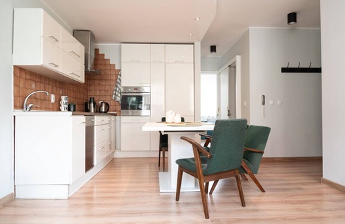 West Pomeranian Voivodeship Apartment | 6 Guests - Free Parking - Apartment in Szczecin