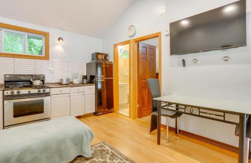 Mongaup Valley House | 6 Mi to Bethel Woods Cabin with Pool Access