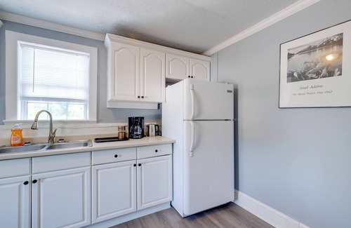 Hamilton Apartment | 6 Mi to Historic Leesburg: Apt w/On-Site Dining