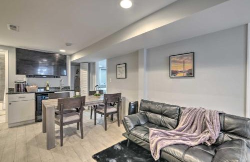 Northeast Apartment | 6 Mi to National Mall Modern DC Apartment!