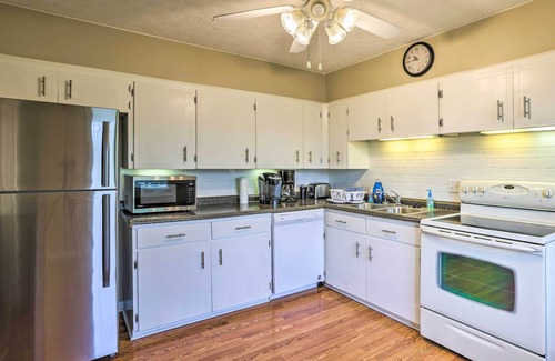 Omaha House | 6 Mi to Old Market: Home w/BBQ-Ready Patio!