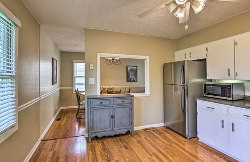 Omaha House | 6 Mi to Old Market: Home w/BBQ-Ready Patio!