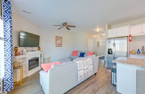 Harrisburg House | 6 Mi to PNC Music Pavilion: Concord Townhome