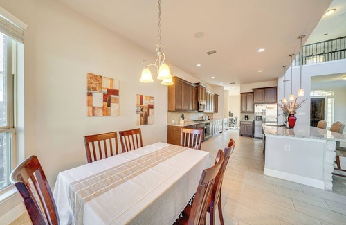 San Antonio House | 6 Mi to SeaWorld: Pet-Friendly Home w/Pool Access