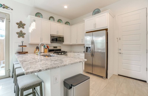Surprise Apartment | 6 Mi to Surprise Stadium: Apt w/Pool Access!