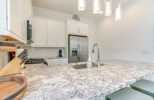 Surprise Apartment | 6 Mi to Surprise Stadium: Apt w/Pool Access!