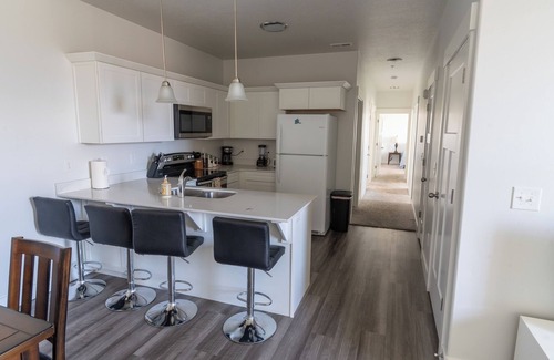 Lehi Condo | 6 mins to Adobe Headquarter Brand New Condo/Lehi