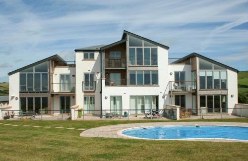 Burgh Island Apartment | 6 Ocean's Edge