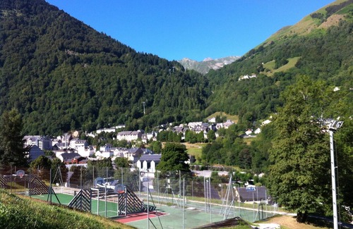 Cauterets Apartment | 6-person duplex apartment, 13 AV Docteur Domer
