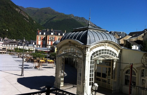Cauterets Apartment | 6-person duplex apartment, 13 AV Docteur Domer