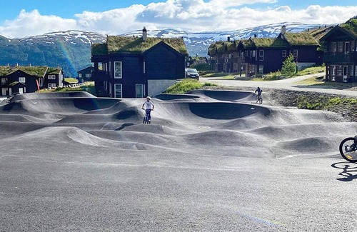 Myrkdalen Apartment | 6 person holiday home in Vossestrand