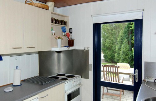 Hvidbjerg Strand House | 6 person holiday home in B rkop