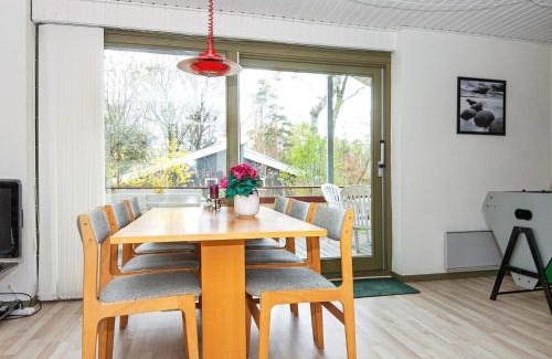 Fjellerup Strand House | 6 person holiday home in Glesborg