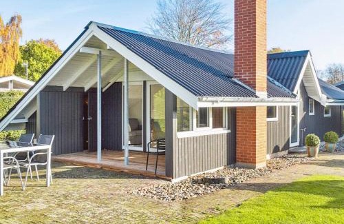 Pøt Strandby House | 6 person holiday home in Juelsminde-By Traum