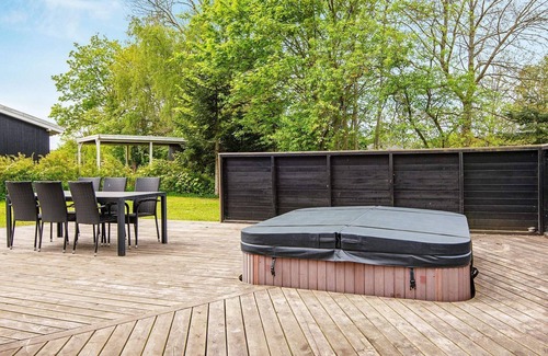 Hvidbjerg Strand House | 6 person holiday home in Børkop