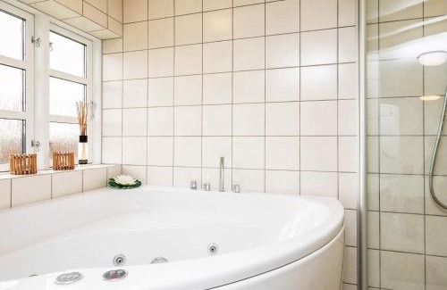 Østerskov House | 6 person holiday home in Humble-By Traum