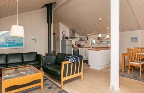 Grønhøj House | 6 person holiday home in Løkken