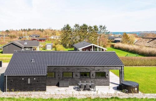 Lemvig House | 6 person holiday home in Lemvig-By Traum