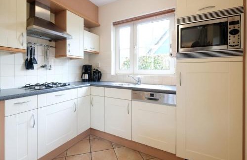 Sint Maartensvlotbrug House | 6-person holiday villa with garden