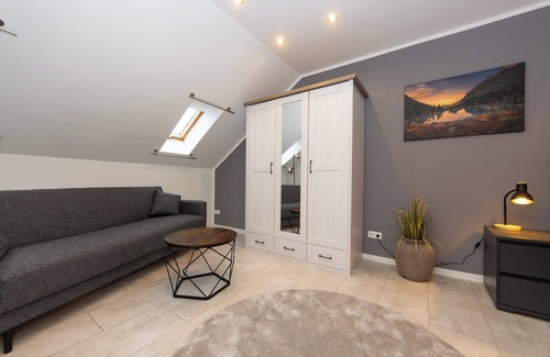Fulda House | 6 room vacation home in Fulda's top location and 1.5 km from the center.