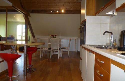 Devant-les-Ponts Apartment | 60 m² Apartment ∙ 2 bedrooms ∙ 4 guests