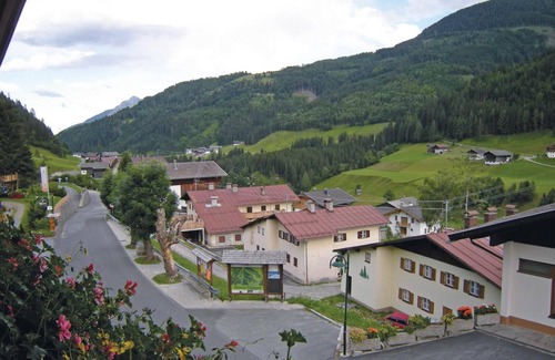 Maria Luggau Apartment | 60 m² Apartment ∙ 1 bedroom ∙ 4 guests