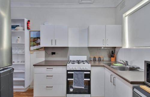 Semaphore Apartment | 60 m² Apartment ∙ 2 bedrooms ∙ 4 guests