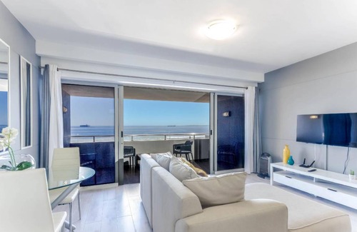 West Beach Apartment | 60 m² Apartment ∙ 1 bedroom ∙ 2 guests