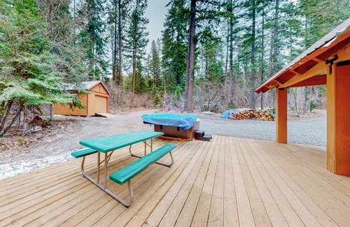 Cle Elum Cabin | 60 m² Cabin ∙ 1 bedroom ∙ 6 guests