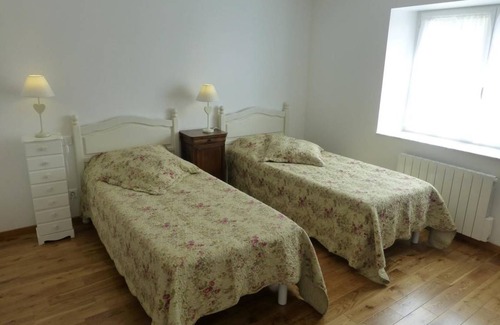 Lezinnes Cottage | 60 m² Cabin ∙ 2 bedrooms ∙ 4 guests