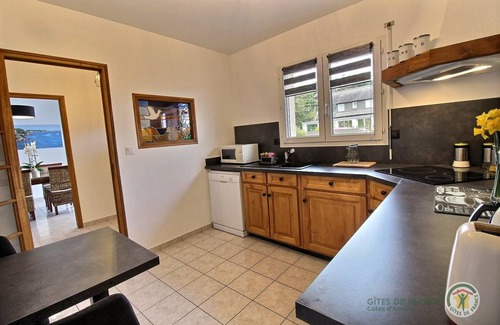 Yffiniac House | 60 m² Gîte ∙ 1 bedroom ∙ 2 guests
