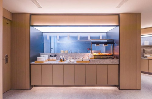 Luolong Hotel | 60 m² Hotel ∙ 2 guests