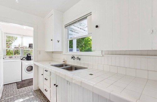 Eugene House | 60 m² House ∙ 1 bedroom ∙ 2 guests