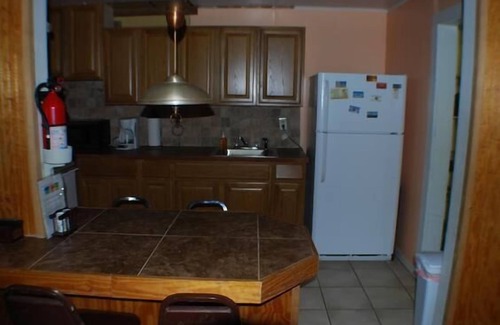 Port Mansfield Condo | 601 Baffin - Cozy little cottage! Screened in front porch.