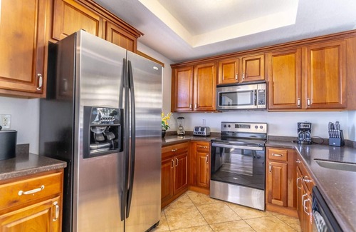 Ruskin House | 601 Little Harbor