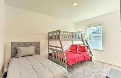 Port Saint Lucie House | 61 Massive 4 bedroom close to the Beach with a pool