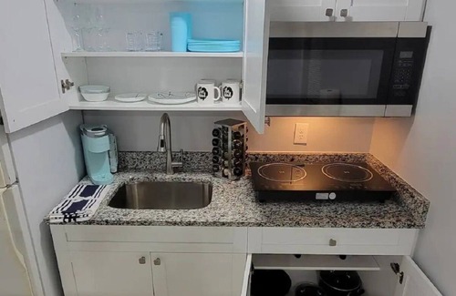 Town N County Park Apartment | #62 @Fountain 2 bedroom guest home Joyful Mome