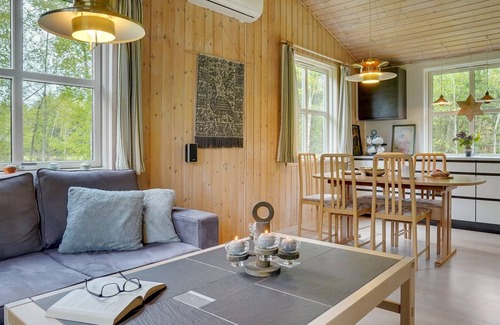 Hojslev House | 62 m² House ∙ 2 bedrooms ∙ 4 guests