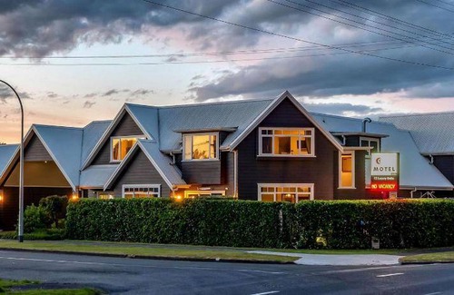 Matamata Hotel | 62 m² Motel ∙ 2 bedrooms ∙ 6 guests