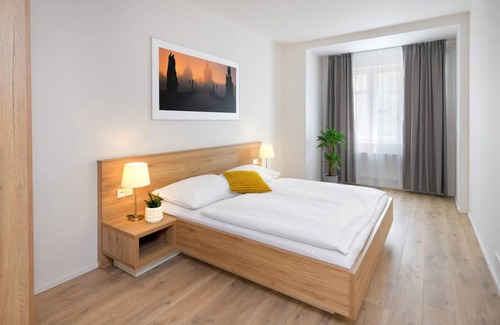 Brevnov Apartment | 63 m² Apartment ∙ 1 bedroom ∙ 4 guests