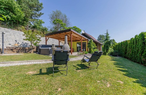 Moravske Toplice Ski Chalet | 63 m² Chalet ∙ 1 bedroom ∙ 3 guests