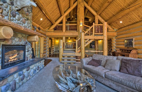 Conner House | 631 m² House ∙ 6 bedrooms ∙ 18 guests