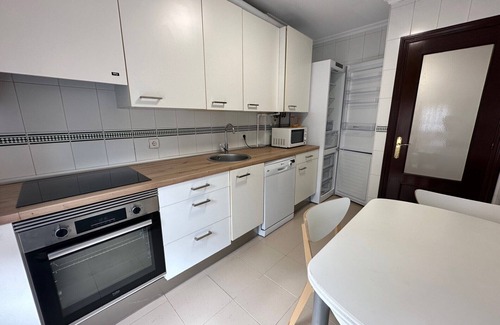 La Corredoria y Ventanielles Apartment | 632A Bonito apartamento en Oviedo